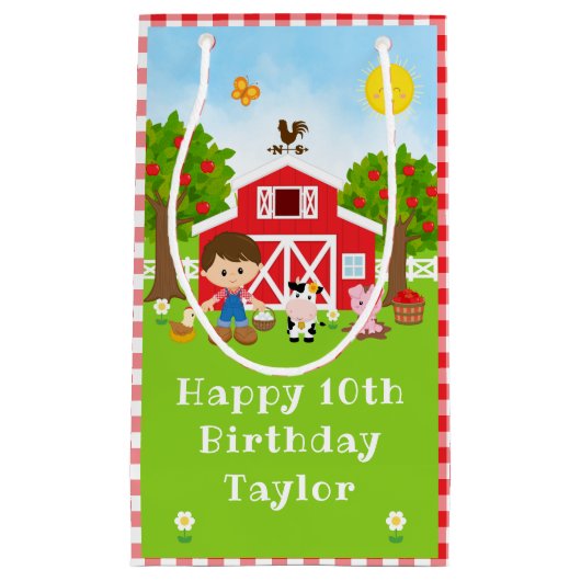 Boerderij Red Barn Brown Hair Boy Happy Birthday Klein Cadeauzakje (Voorkant)