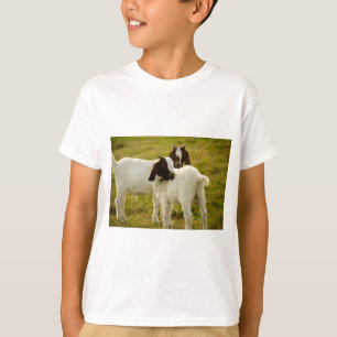 Boerderijdieren in de wei t-shirt