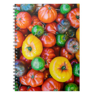 Boerderijen Kleurrijke tomatenoogst Notitieboek