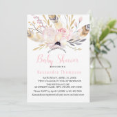 Bohème Floral & Plumes Baby shower Invitation (Debout devant)