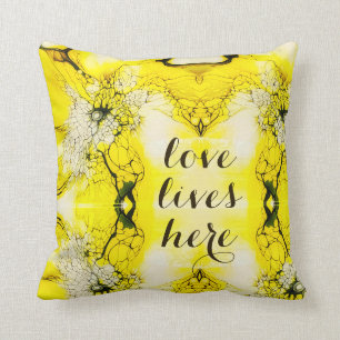 BOHÉMIEN BOUTTERFLY JAUNE NOIR LACINGThrow Coussin