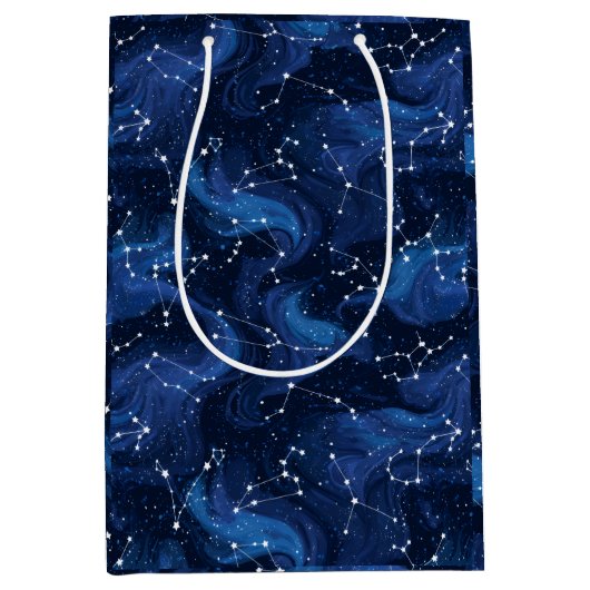 Boho Astrology Zodiac sign pattern on blue Medium Cadeauzakje (Voorkant)
