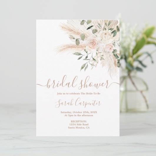 Boho Beige floral Douche nuptiale Invitation (Debout devant)