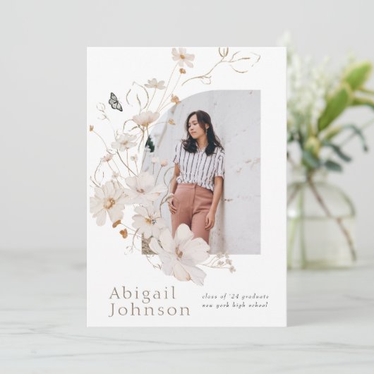 Boho Beige Waterverf Bloemengraduatefeest Kaart (Staand voorkant)