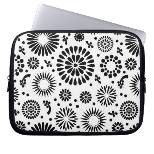 Boho bloemen Zwart en wit vector bloempatroon Laptop Sleeve