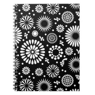 Boho bloemen Zwart en wit vector bloempatroon Notitieboek