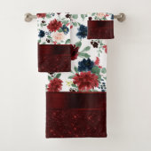 Boho Bloom | Elegant rood en blush shimmer patroon Bad Handdoek (Insitu)