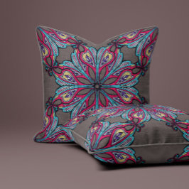 Boho Bloom in Warm Greige Kussen