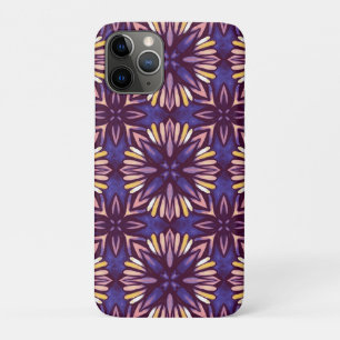 Boho Blossom: Paarse bloemenmotief iPhone 11 Pro Hoesje