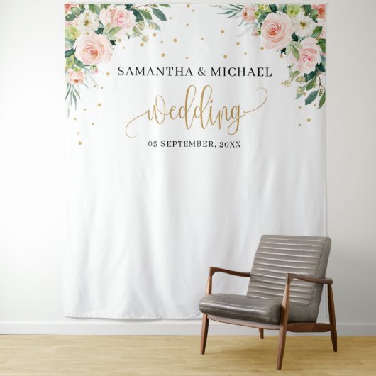 Boho blush roze bloem goud groene trouw achtergron wandkleed (In situ)