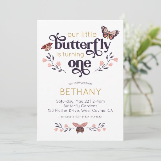 Boho Butterfly First Birthday Invitation (Debout devant)