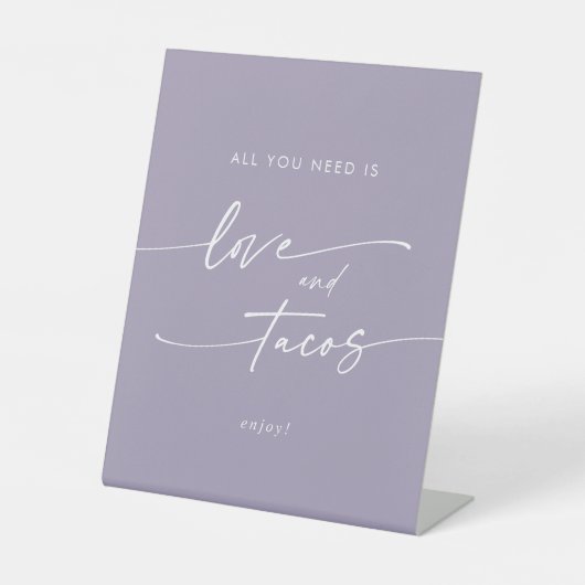 Boho Chic Lavendel Paarse liefde Taco Bar bruiloft Reclamebord Met Voetstuk (Voorkant)