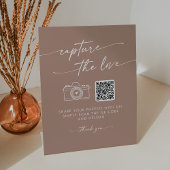 Boho Chic Neutrale Taupe Capture the Love Trouwdag Reclamebord Met Voetstuk