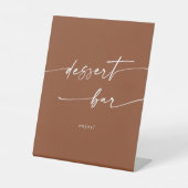 Boho Chic Terracotta Dessert Bar Trouwen Reclamebord Met Voetstuk (Voorkant)