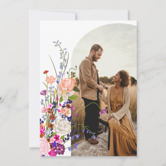 Boho chic wilde bloemen script foto bruiloft kaart (Achterkant)