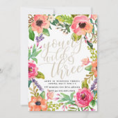 Boho Chic Young Wild and Three Verjaardagsuitnodig Kaart (Voorkant)