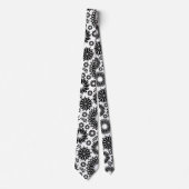 Boho Chic Zwart Witte Volkstuin Bloemen en Steruit Stropdas (Voorkant)