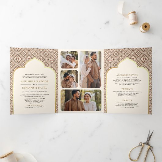 Boho Cream Geometrisch Alles in een Indiase bruilo Drieluik Uitnodiging (Binnen)