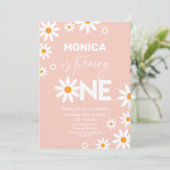 Boho Daisies One Birthday Party Pink invitation (Debout devant)