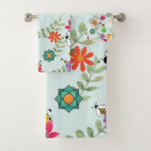 Boho Floral Light Green Background Pattern Bad Handdoek (Insitu)