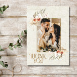 Boho Floral Photo Mariage Carte de remerciements<br><div class="desc">Célébrez votre amour et express votre gratitude avec notre Mariage de photos florales Boho Carte de remerciements. Cette carte magnifiquement conçue présente un charmant design bohème floral qui ajoute une touche de fantaisie et d'élégance à votre message. L'espace personnalisable pour votre photo vous permet de partager un moment spécial à...</div>