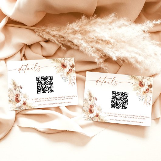 Boho Floral QR Code Mariage Site Web Détails Carte
