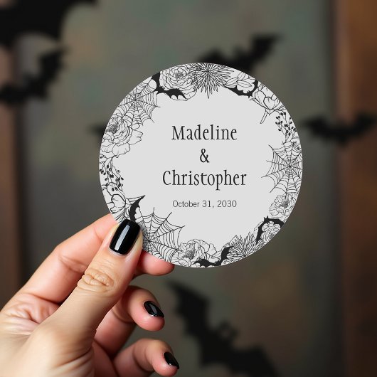 Boho Gothic Floral Grey Wedding Ronde Sticker