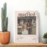 Boho Minimaliste Botanique Terracotta Mariage Phot<br><div class="desc">Avec une ligne florale minimaliste encadrant votre photo préférée. Ajoutez vos propres photos et texte pour un cadeau magnifique et unique. Une façon spéciale d'honorer votre relation ! Toujours un coup, peu importe le destinataire. Achetez dès aujourd'hui ce cadeau spécial supplémentaire ! Nous pouvons vous faire un cadeau personnalisé et...</div>