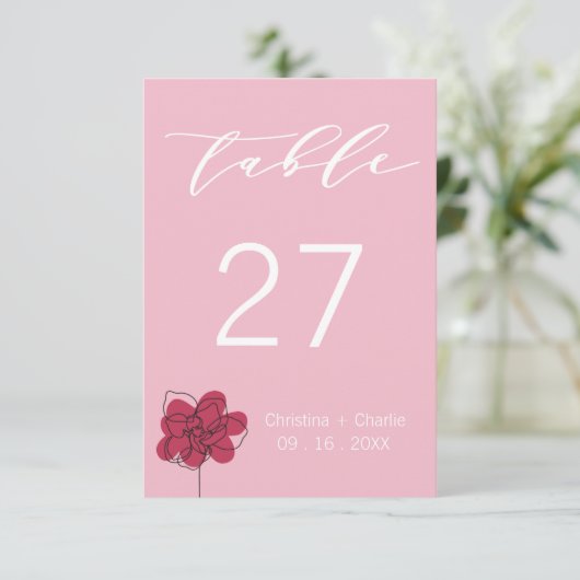 Boho moderne Fuchsia Mariage rose Numéro de table (Debout devant)