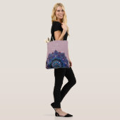 Boho Nebula Bloom | Mandala-ontwerp Draagtas (Op model)