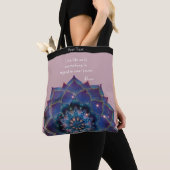 Boho Nebula Bloom | Mandala-ontwerp Draagtas (Dichtbij)
