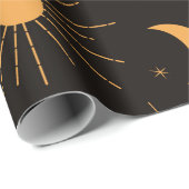 Boho oranje zon en maan op zwart cadeaupapier (Rol Hoek)