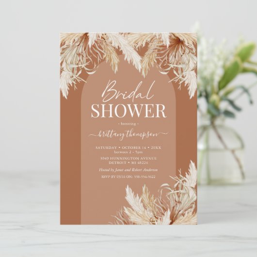 Boho Pampas Grass Bridal Showeuse Invitation (Debout devant)