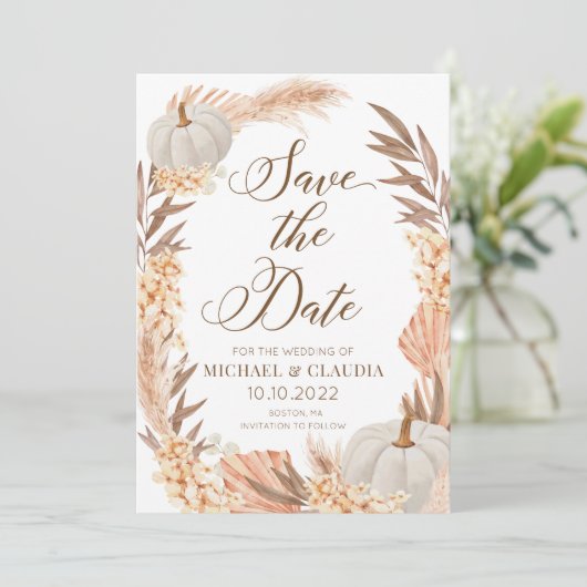 Boho Pampas Pumpkin White Fall Save the Date Kaart (Staand voorkant)