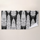 Boho plumes : motif noir et blanc (Serviette de bain)