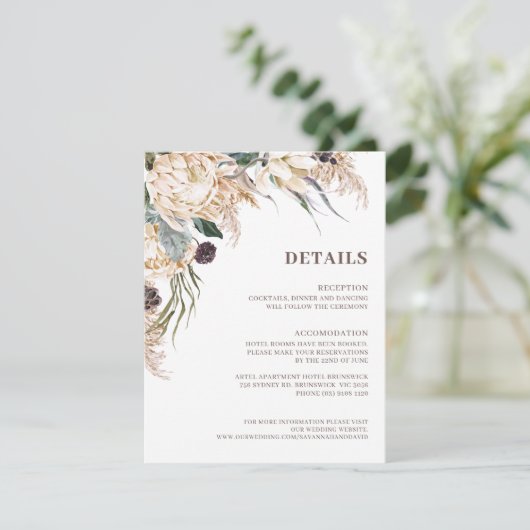 Boho Protea Pampas Grass Mariage Détails Carte (Debout devant)