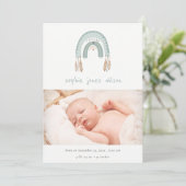 Boho Rainbow Blue Script Foto geboorteaankondiging Bedankkaart (Staand voorkant)