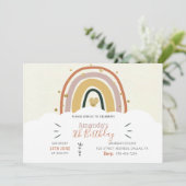 Boho Rainbow Golden Birthday Uitnodiging (Staand voorkant)