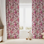 Boho rose Vintage Floral<br><div class="desc">Ces rideaux personnalisés présentent un design botanique vintage dans des tons roses apaisants. Les motifs floraux détaillés évoquent une élégance intemporelle d'inspiration nature, ajoutant un charme frais mais classique à votre espace. Parfait pour créer une atmosphère sereine et jardin à l'intérieur avec une touche de sophistication vintage. Utilisez les outils...</div>