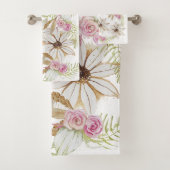 Boho Roze Groen Wit Bruin Bloemig Elegant Trendy Bad Handdoek (Insitu)
