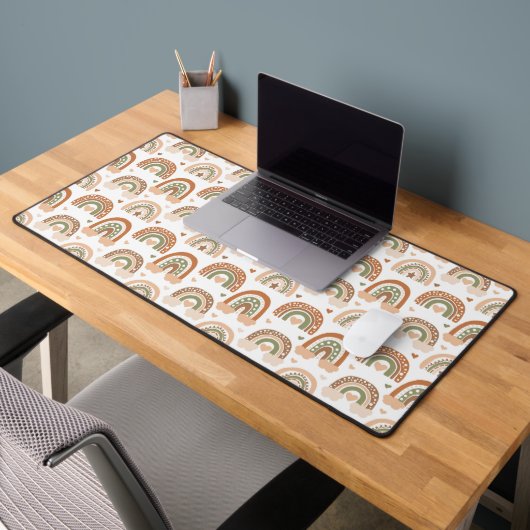 Boho Style Brown Tan Rainbow Heart Motif (Bureau 2)