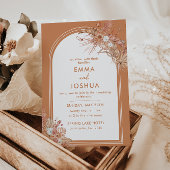 Boho terracotta boog bloemenbruiloft kaart