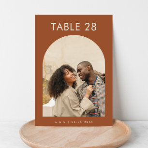 Boho terracotta boog foto minimalistische bruiloft kaart