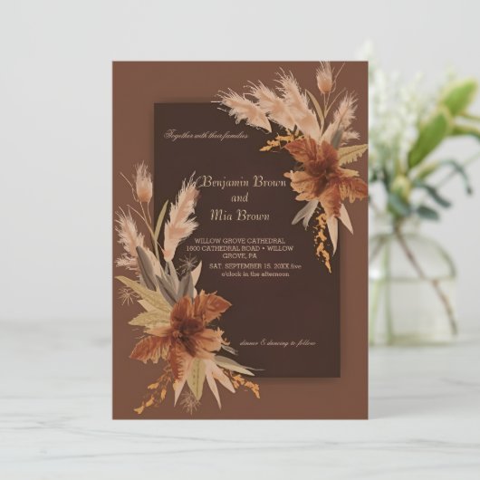 Boho Terracotta Pampas Faire-part de mariage d'her (Debout devant)