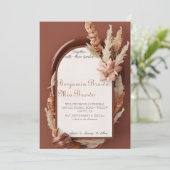 Boho Terracotta Pampas Faire-part de mariage d'her (Debout devant)