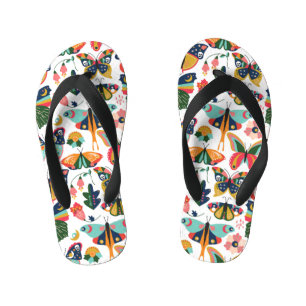 Boho vlinders: naadloos behangpatroon. kinder teenslippers