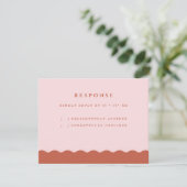 Boho Wavy Edge Terracotta & Blush Wedding RSVP Kaartje (Staand voorkant)