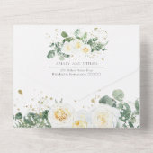 Boho White Rose Floral | Eucalyptus Weddenschap All In One Uitnodiging (Achterkant)