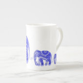BOIRE AVEC COOL BLEU ELEPHANT MUG (Devant droit)