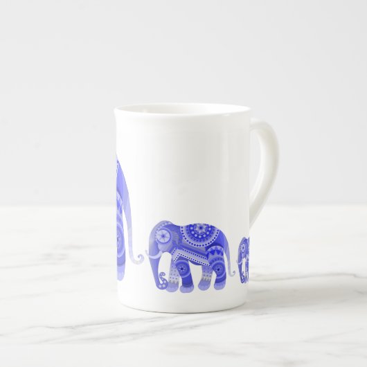 BOIRE AVEC COOL BLEU ELEPHANT MUG (Devant droit)